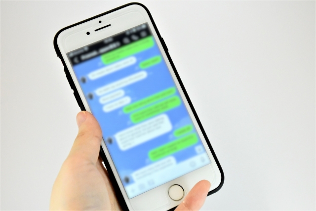 lineのリアクション機能で他の絵文字が使えるように!